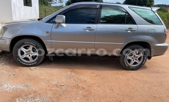 Tenga Tsaru Toyota Harrier Zvimwe Mota in Maputo in Maputo Tenga Tsaru Toyota Harrier Zvimwe Mota in Maputo in Maputo