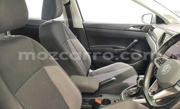 Comprar Usado Volkswagen Polo Prata Carro em Manhiça em Maputo Comprar Usado Volkswagen Polo Prata Carro em Manhiça em Maputo