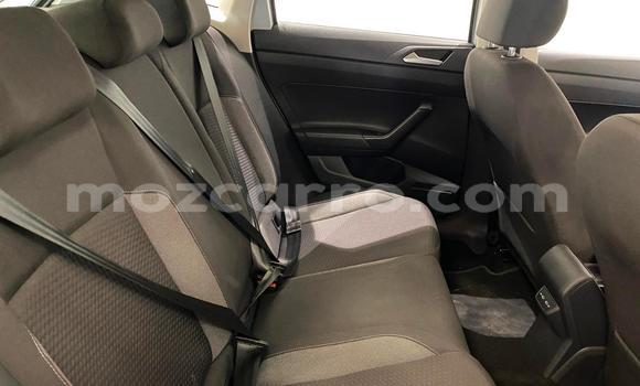 Comprar Usado Volkswagen Polo Prata Carro em Manhiça em Maputo Comprar Usado Volkswagen Polo Prata Carro em Manhiça em Maputo