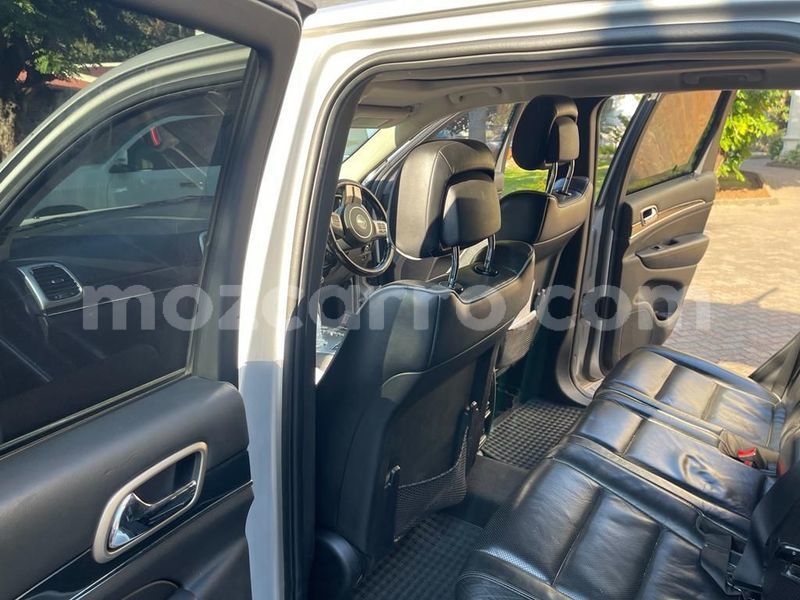 Big with watermark jeep grand cherokee maputo maputo 22795