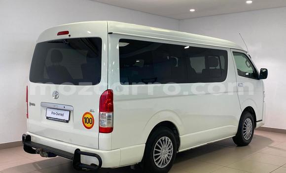 Tenga Tsaru Toyota Hiace Chena Mota in Maputo in Maputo Tenga Tsaru Toyota Hiace Chena Mota in Maputo in Maputo