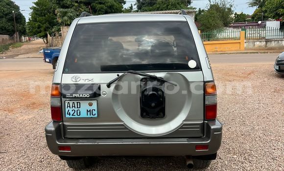 Nunua Ilio tumika Toyota Land Cruiser Brown Gari ndani ya Maputo nchini Maputo Nunua Ilio tumika Toyota Land Cruiser Brown Gari ndani ya Maputo nchini Maputo
