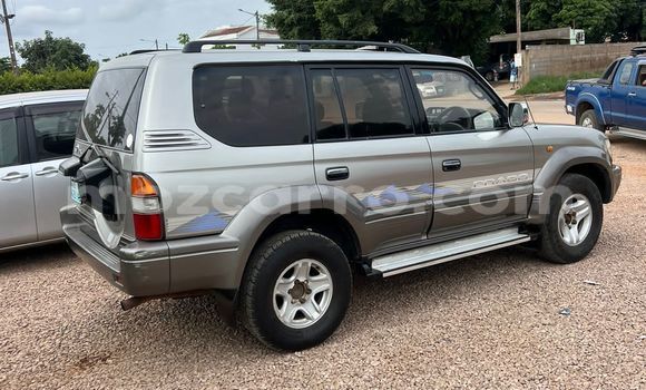 Nunua Ilio tumika Toyota Land Cruiser Brown Gari ndani ya Maputo nchini Maputo Nunua Ilio tumika Toyota Land Cruiser Brown Gari ndani ya Maputo nchini Maputo