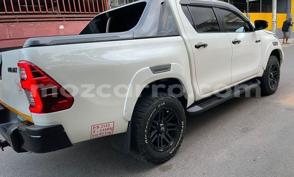 Comprar Novo Toyota Hiluxe Revo Branco Carro em Maputo em Maputo Comprar Novo Toyota Hiluxe Revo Branco Carro em Maputo em Maputo