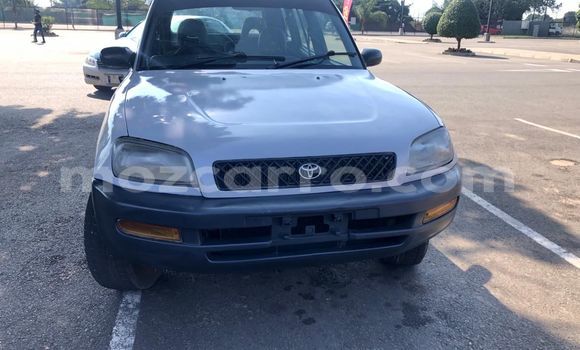 Comprar Usado Toyota RAV4 Branco Carro em Maputo em Maputo Comprar Usado Toyota RAV4 Branco Carro em Maputo em Maputo