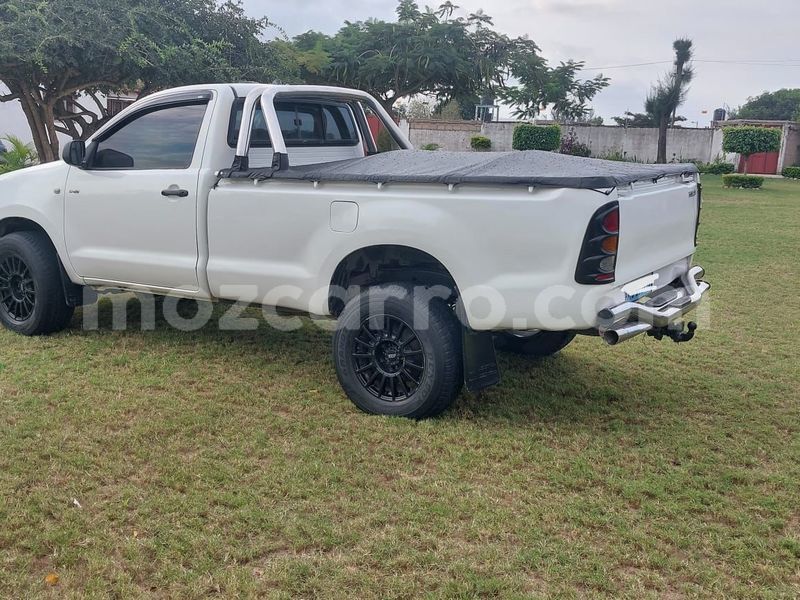 Big with watermark toyota hilux maputo maputo 22822