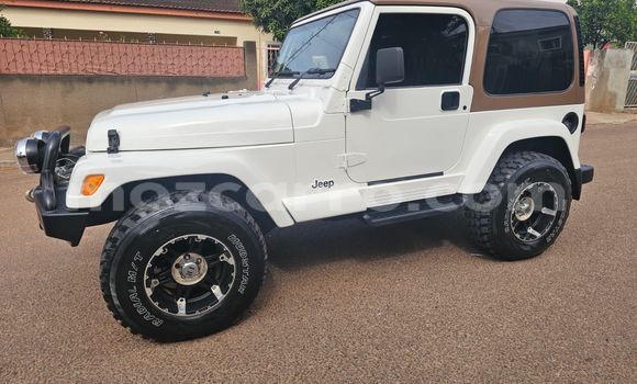Comprar Usado Jeep Wrangler Branco Carro em Maputo em Maputo Comprar Usado Jeep Wrangler Branco Carro em Maputo em Maputo