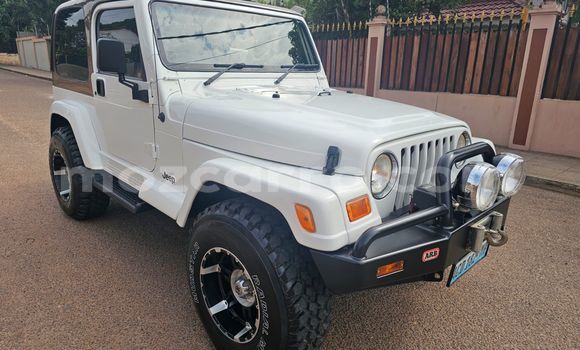Comprar Novo Jeep Wrangler Branco Carro em Maputo em Maputo Comprar Novo Jeep Wrangler Branco Carro em Maputo em Maputo