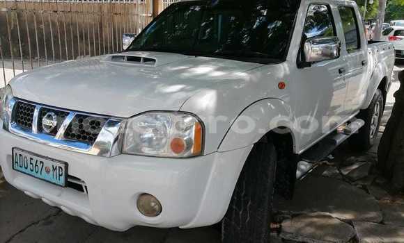 Buy Used Nissan Hardbody White Car in Maputo in Maputo Buy Used Nissan Hardbody White Car in Maputo in Maputo
