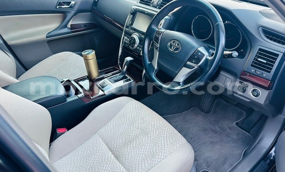 Comprar Usado Toyota Mark X Preto Carro em Maputo em Maputo Comprar Usado Toyota Mark X Preto Carro em Maputo em Maputo