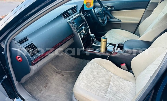 Comprar Usado Toyota Mark X Preto Carro em Maputo em Maputo Comprar Usado Toyota Mark X Preto Carro em Maputo em Maputo