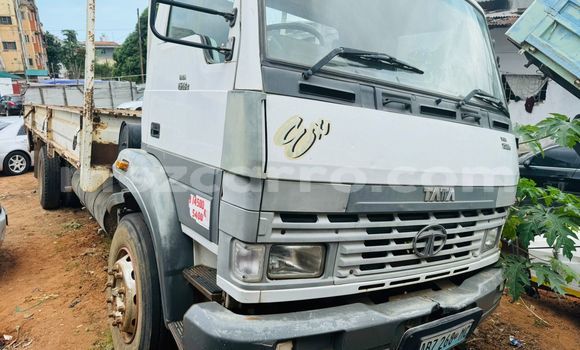 Comprar Usado TATA Sierra Branco Carro em Maputo em Maputo