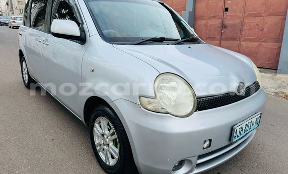Nunua Ilio tumika Toyota Sienta Fedha Gari ndani ya Maputo nchini Maputo Nunua Ilio tumika Toyota Sienta Fedha Gari ndani ya Maputo nchini Maputo