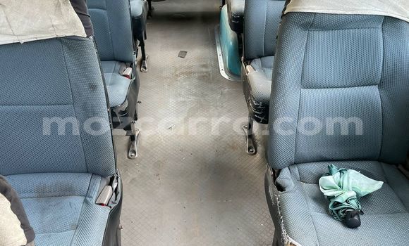 Buy Used Toyota Coaster Blue Car in Maputo in Maputo Buy Used Toyota Coaster Blue Car in Maputo in Maputo