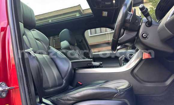 Nunua Ilio tumika Range Rover Range Rover Nyekundu Gari ndani ya Maputo nchini Maputo Nunua Ilio tumika Range Rover Range Rover Nyekundu Gari ndani ya Maputo nchini Maputo