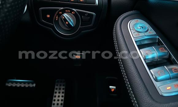 Nunua Ilio tumika Mercedes-Benz GLC 250D Fedha Gari ndani ya Maputo nchini Maputo Nunua Ilio tumika Mercedes-Benz GLC 250D Fedha Gari ndani ya Maputo nchini Maputo