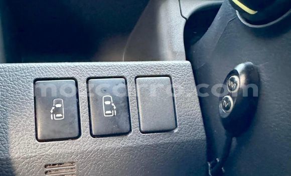 Comprar Usado Toyota Noah Preto Carro em Maputo em Maputo Comprar Usado Toyota Noah Preto Carro em Maputo em Maputo