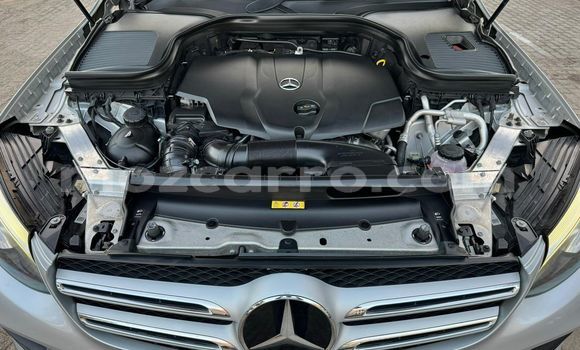 Comprar Novo Mercedes-Benz GLC 250D Prata Carro em Maputo em Maputo Comprar Novo Mercedes-Benz GLC 250D Prata Carro em Maputo em Maputo