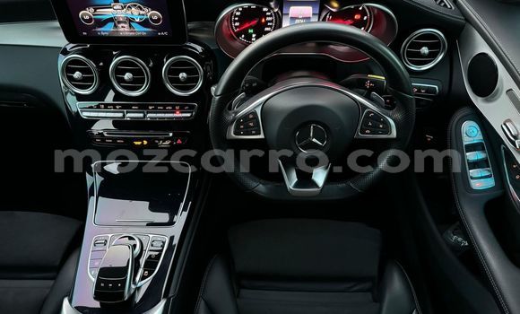 Comprar Novo Mercedes-Benz GLC 250D Prata Carro em Maputo em Maputo Comprar Novo Mercedes-Benz GLC 250D Prata Carro em Maputo em Maputo