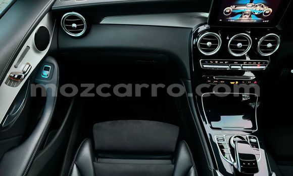Comprar Novo Mercedes-Benz GLC 250D Prata Carro em Maputo em Maputo Comprar Novo Mercedes-Benz GLC 250D Prata Carro em Maputo em Maputo