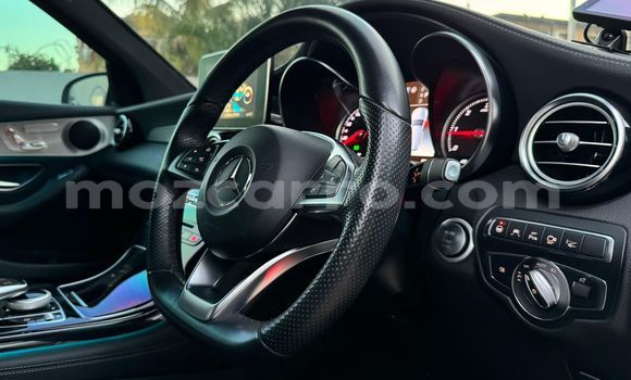 Comprar Novo Mercedes-Benz GLC 250D Prata Carro em Maputo em Maputo Comprar Novo Mercedes-Benz GLC 250D Prata Carro em Maputo em Maputo