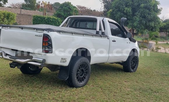 Comprar Novo Toyota Hilux Branco Carro em Maputo em Maputo Comprar Novo Toyota Hilux Branco Carro em Maputo em Maputo