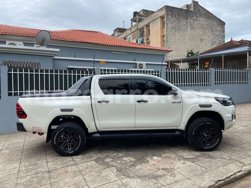 Big with watermark toyota hiluxe revo maputo maputo 22901