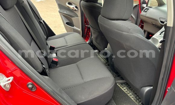 Comprar Usado Toyota Auris Vermelho Carro em Maputo em Maputo Comprar Usado Toyota Auris Vermelho Carro em Maputo em Maputo