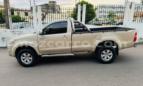 Tenga Tsaru Toyota Hilux Zvimwe Mota in Maputo in Maputo Tenga Tsaru Toyota Hilux Zvimwe Mota in Maputo in Maputo