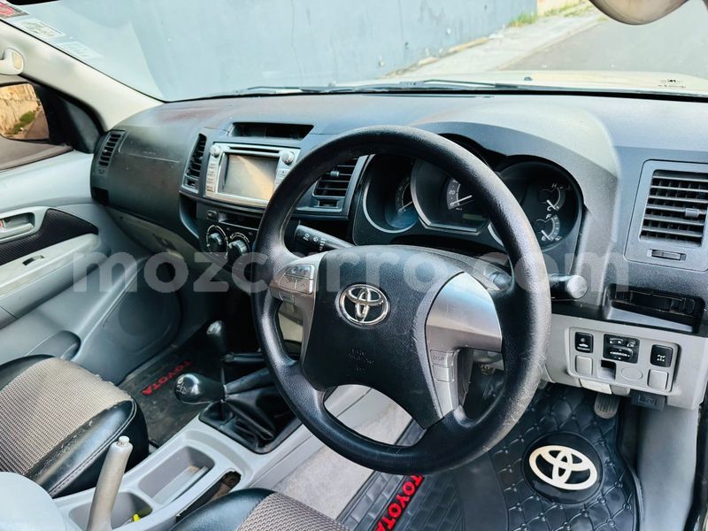 Big with watermark toyota hilux maputo maputo 22904