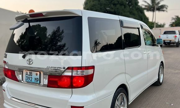 Buy Used Toyota Alphard White Car in Maputo in Maputo Buy Used Toyota Alphard White Car in Maputo in Maputo
