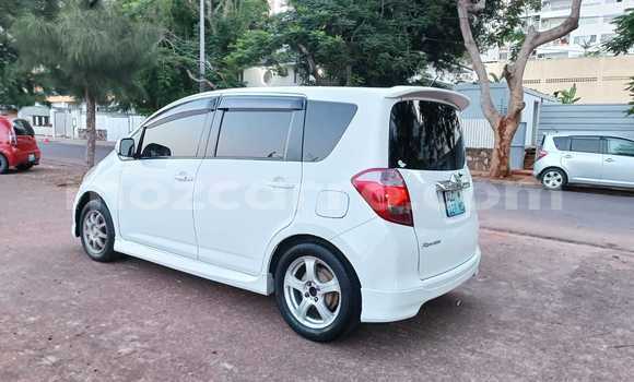 Comprar Usado Toyota Ractis Branco Carro em Maputo em Maputo Comprar Usado Toyota Ractis Branco Carro em Maputo em Maputo