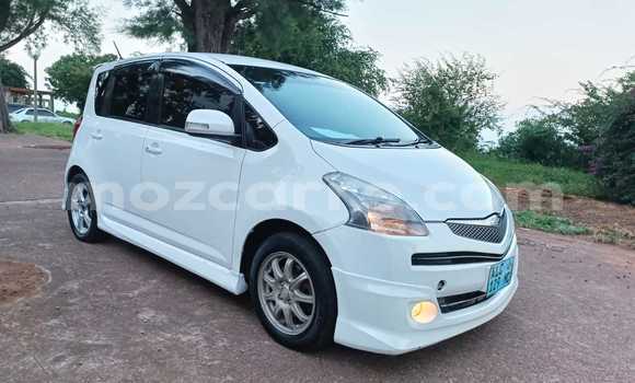 Comprar Usado Toyota Ractis Branco Carro em Maputo em Maputo Comprar Usado Toyota Ractis Branco Carro em Maputo em Maputo