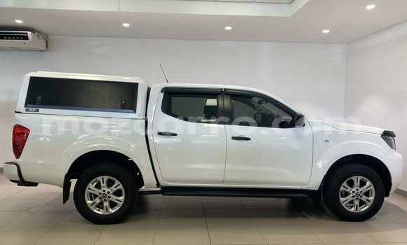 Buy Used Nissan Navara White Car in Maputo in Maputo Buy Used Nissan Navara White Car in Maputo in Maputo