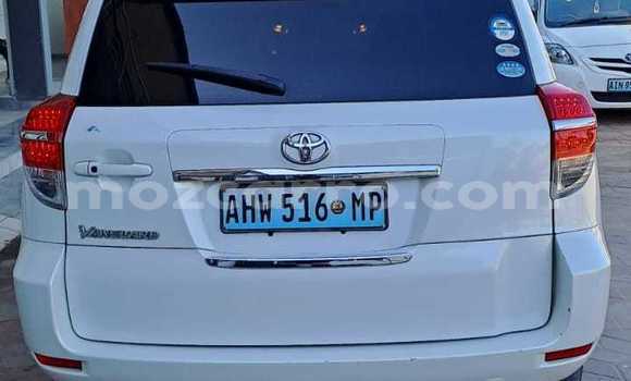 Buy Used Toyota Vanguard White Car in Maputo in Maputo Buy Used Toyota Vanguard White Car in Maputo in Maputo