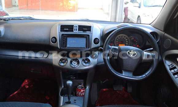 Buy Used Toyota Vanguard White Car in Maputo in Maputo Buy Used Toyota Vanguard White Car in Maputo in Maputo