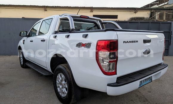 Nunua Ilio tumika Ford Ranger Nyeupe Gari ndani ya Maputo nchini Maputo Nunua Ilio tumika Ford Ranger Nyeupe Gari ndani ya Maputo nchini Maputo