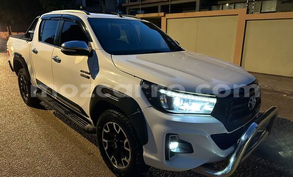 Tenga Tsaru Toyota Land Cruiser Prado Chena Mota in Maputo in Maputo Tenga Tsaru Toyota Land Cruiser Prado Chena Mota in Maputo in Maputo