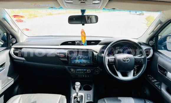 Nunua Ilio tumika Toyota Hiluxe Revo Brown Gari ndani ya Maputo nchini Maputo Nunua Ilio tumika Toyota Hiluxe Revo Brown Gari ndani ya Maputo nchini Maputo