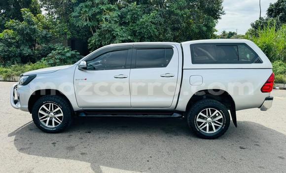 Nunua Ilio tumika Toyota Hiluxe Revo Brown Gari ndani ya Maputo nchini Maputo Nunua Ilio tumika Toyota Hiluxe Revo Brown Gari ndani ya Maputo nchini Maputo