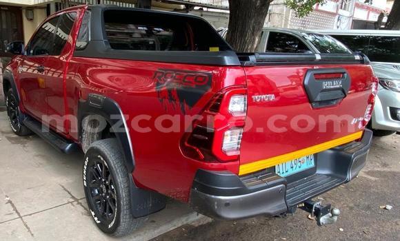 Tenga Tsaru Toyota Hiluxe Revo Tsvuku Mota in Maputo in Maputo Tenga Tsaru Toyota Hiluxe Revo Tsvuku Mota in Maputo in Maputo