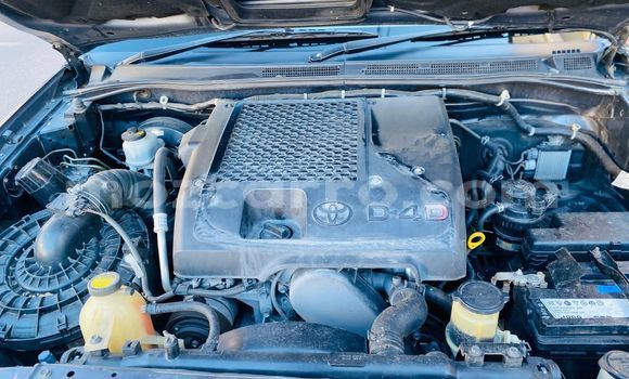 Nunua Ilio tumika Toyota Fortuner Nyingine Gari ndani ya Maputo nchini Maputo Nunua Ilio tumika Toyota Fortuner Nyingine Gari ndani ya Maputo nchini Maputo