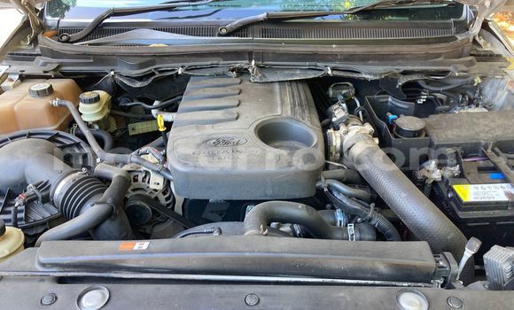 Nunua Ilio tumika Ford Ranger Brown Gari ndani ya Maputo nchini Maputo Nunua Ilio tumika Ford Ranger Brown Gari ndani ya Maputo nchini Maputo