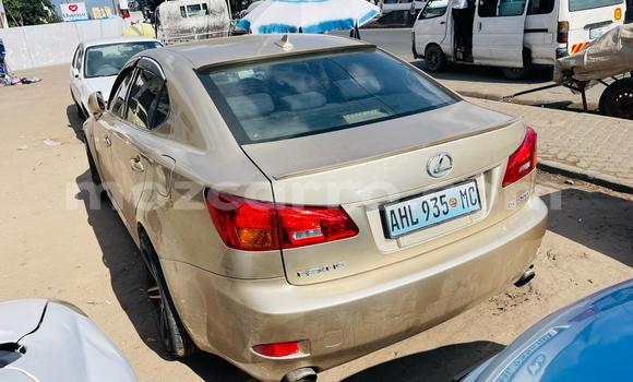 Tenga Tsaru Lexus IS Bhurawuni Mota in Maputo in Maputo Tenga Tsaru Lexus IS Bhurawuni Mota in Maputo in Maputo