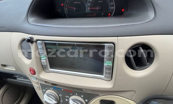 Nunua Ilio tumika Toyota Sienta Kijani Gari ndani ya Maputo nchini Maputo Nunua Ilio tumika Toyota Sienta Kijani Gari ndani ya Maputo nchini Maputo