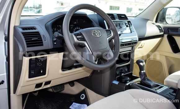 Comprar Importar Toyota Prado De outros Carro em Import - Dubai em Cabo Delgado Comprar Importar Toyota Prado De outros Carro em Import - Dubai em Cabo Delgado