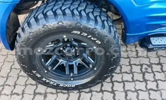 Buy Used Mitsubishi Pajero Blue Car in Maputo in Maputo Buy Used Mitsubishi Pajero Blue Car in Maputo in Maputo