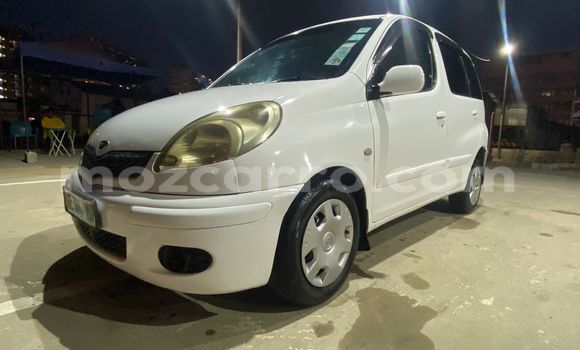 Comprar Usado Toyota FunCargo Branco Carro em Maputo em Maputo