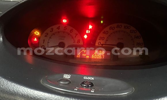 Comprar Usado Toyota FunCargo Branco Carro em Maputo em Maputo Comprar Usado Toyota FunCargo Branco Carro em Maputo em Maputo