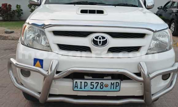 Buy Used Toyota Hilux White Car in Maputo in Maputo Buy Used Toyota Hilux White Car in Maputo in Maputo